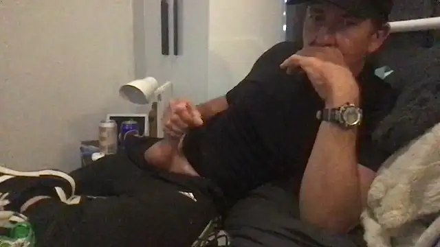 MrBombasticxxx online show from 03/04/26, 07:54