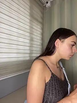 Morgana Pink online show from 04/02/26, 12:23