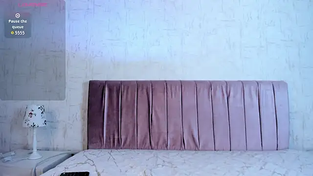 Gisselle Tomposon online show from 03/11/26, 08:36