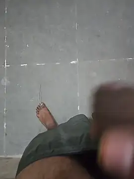 bigbuldgee online show from 04/05/26, 04:19