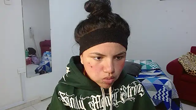 Snapshot of kimmyfuckass chatting on 06/23/26, 12:14 kimmyfuckass online show from 06/23/26, 12:14