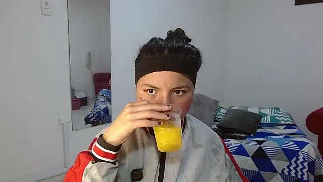 Snapshot of kimmyfuckass chatting on 06/25/26, 12:21 kimmyfuckass online show from 06/25/26, 12:21
