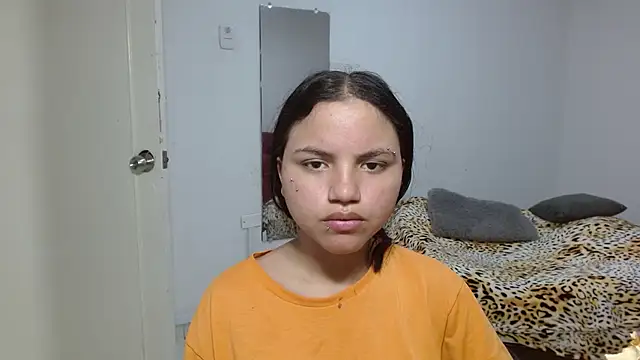 Snapshot of kimmyfuckass chatting on 07/17/26, 12:57 kimmyfuckass online show from 07/17/26, 12:57