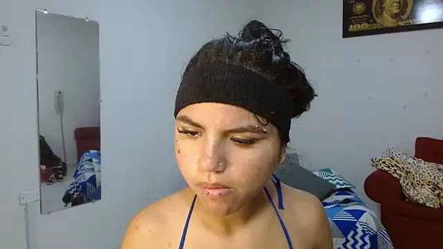Snapshot of kimmyfuckass chatting on 06/12/26, 12:25 kimmyfuckass online show from 06/12/26, 12:25
