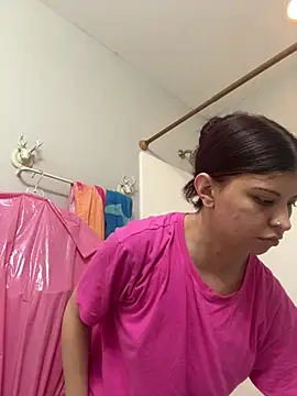 Snapshot of rubie_roja chatting on 07/21/26, 03:24 rubie roja online show from 07/21/26, 03:24