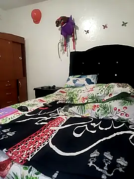 naomi unu online show from 04/21/26, 09:54