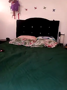 naomi unu online show from 03/27/26, 05:36