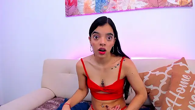 Thalia parkerr  online show from 03/06/26, 12:11