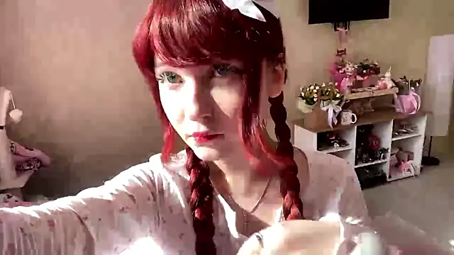 RosaliaBurton online show from 03/11/26, 09:36