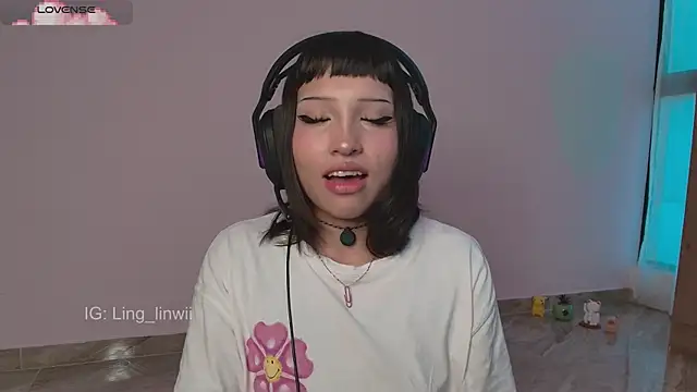 Snapshot of ling_meow chatting on 07/16/26, 01:19 ling meow online show from 07/16/26, 01:19