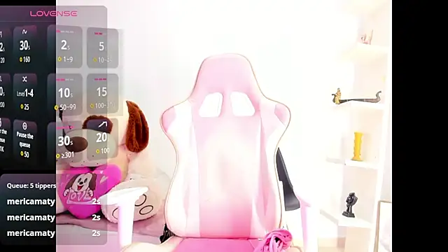 KoralCruz  online show from 04/10/26, 02:46