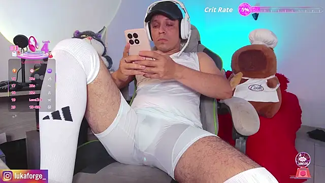 Lukaforge online show from 04/23/26, 03:57