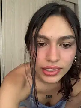 SweetCherry   online show from 04/10/26, 10:17