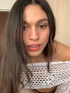 SweetCherry   online show from 03/18/26, 07:15