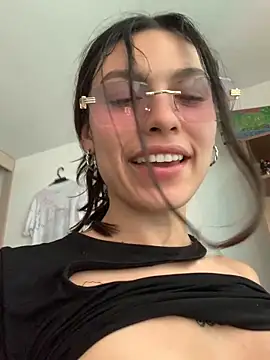 SweetCherry   online show from 03/27/26, 09:49