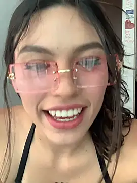 SweetCherry   online show from 03/30/26, 07:48