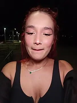 isabella ferrer99 online show from 05/23/26, 05:17