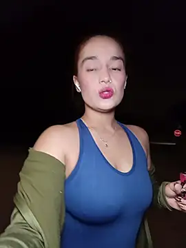isabella ferrer99 online show from 05/29/26, 04:51