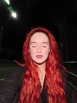 isabella ferrer99 online show from 04/24/26, 05:09