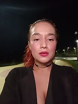 isabella ferrer99 online show from 06/14/26, 05:30