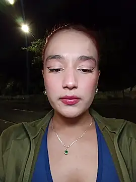isabella ferrer99 online show from 05/15/26, 05:38