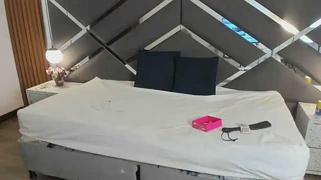 Agata thompson online show from 03/03/26, 09:44