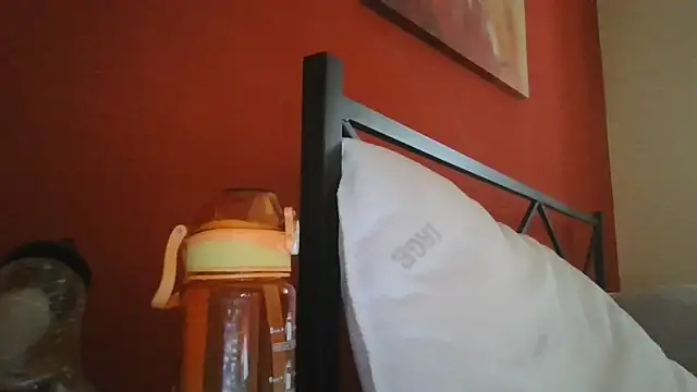 Emilyvuxa online show from 05/09/26, 05:22