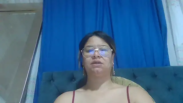 Jiwon Han online show from 04/29/26, 11:55