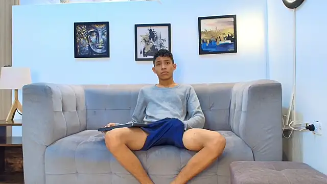 SKINNY BOYXXX online show from 04/09/26, 07:25