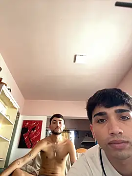 Snapshot of Lucasss2204 chatting on 03/11/26, 05:07 Lucasss2204 online show from 03/11/26, 05:07