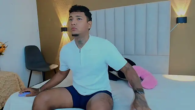 Axell king07 online show from 04/15/26, 12:32