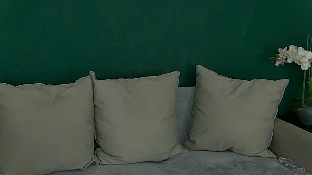 SkinnyNatty online show from 03/30/26, 03:52