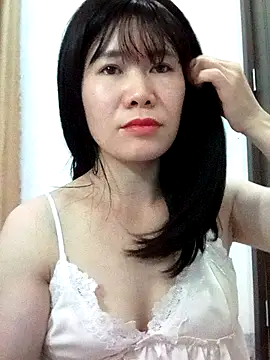 Snapshot of Bondgirl_9 chatting on 06/07/26, 07:08 Bondgirl 9 online show from 06/07/26, 07:08