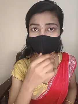 Snapshot of Rubina_69 chatting on 05/31/26, 12:44 Rubina 69 online show from 05/31/26, 12:44