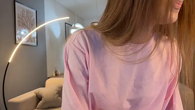 meower  online show from 04/25/26, 04:37