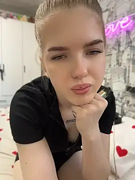 KayShaw online show from 06/29/26, 03:35