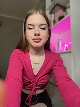 KayShaw online show from 04/18/26, 06:16