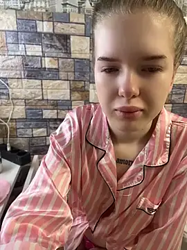 KayShaw online show from 06/11/26, 04:09