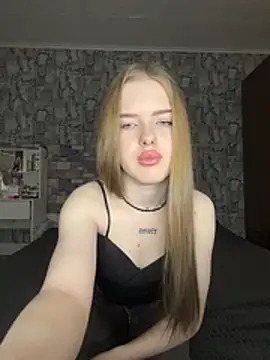 KayShaw online show from 04/04/26, 05:03