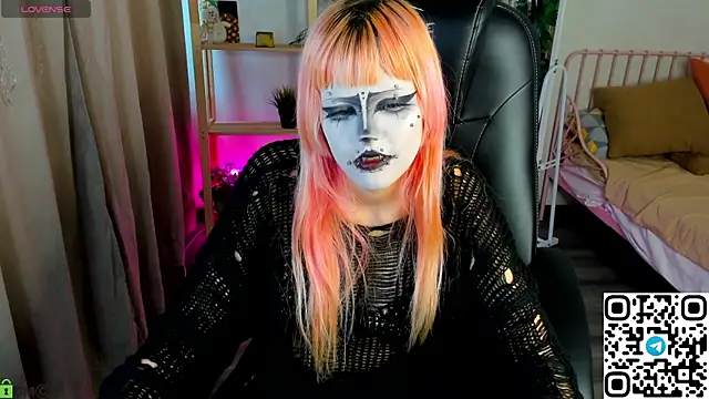 Necucuby online show from 05/18/26, 08:08