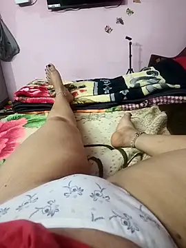 Snapshot of priyatelugu340 chatting on 03/04/26, 07:27 priyatelugu340 online show from 03/04/26, 07:27