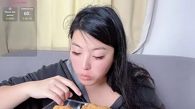 Tavie1744 online show from 04/11/26, 12:07