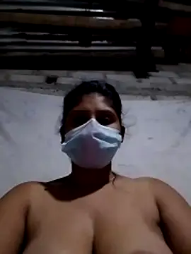 nilkirilli online show from 04/04/26, 05:08