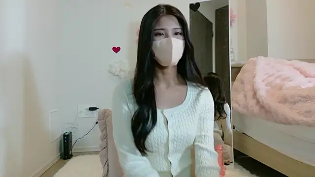 Snapshot of seinachan_v chatting on 03/17/26, 02:53 seinachan v online show from 03/17/26, 02:53