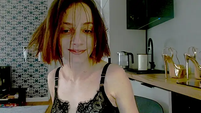 misssweet online show from 04/04/26, 12:01