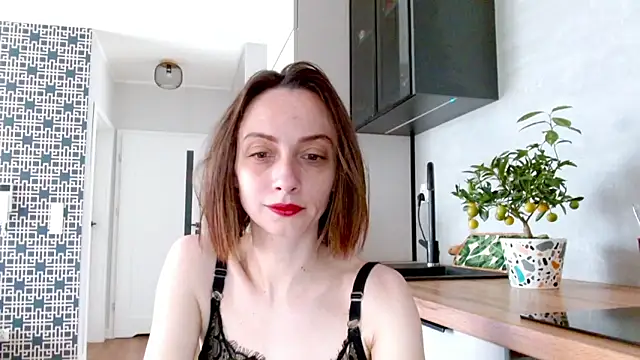 misssweet online show from 06/17/26, 10:36