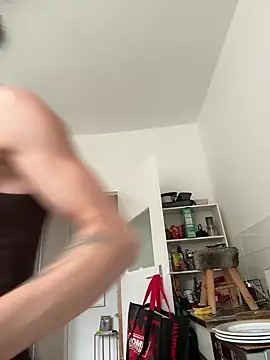 SkinnyLilly online show from 07/10/26, 03:23