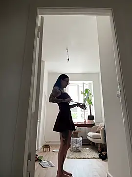 SkinnyLilly online show from 06/16/26, 12:05