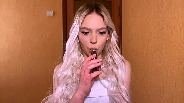 YawingSanguine online show from 03/13/26, 08:41