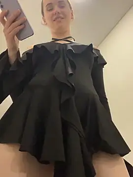 pinkpeachx online show from 04/16/26, 09:39